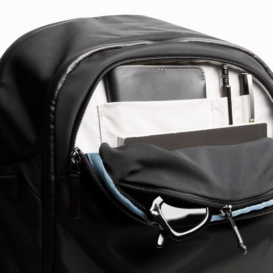 Transit Workpack Pro 28L - Black