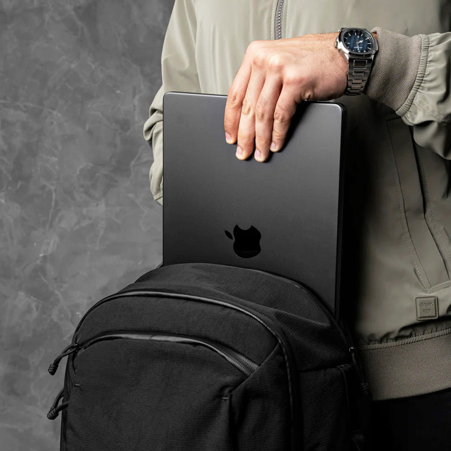 Traverse Backpack 30L - Axoflux Black