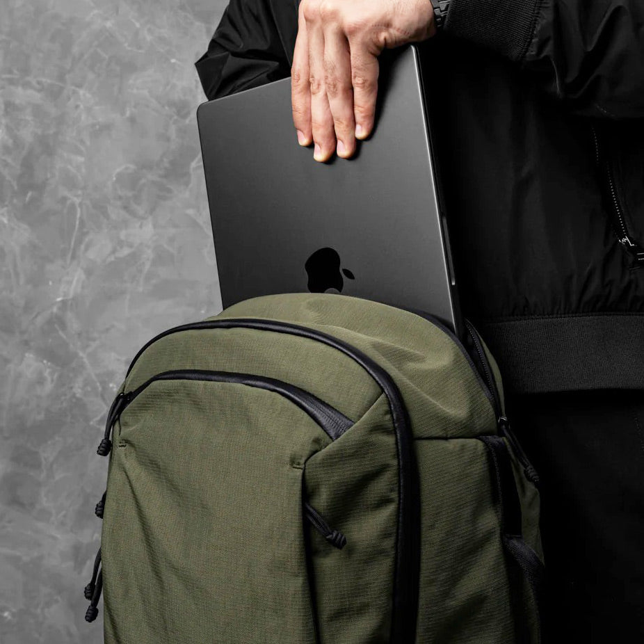 Traverse Backpack 30L - Axoflux Green