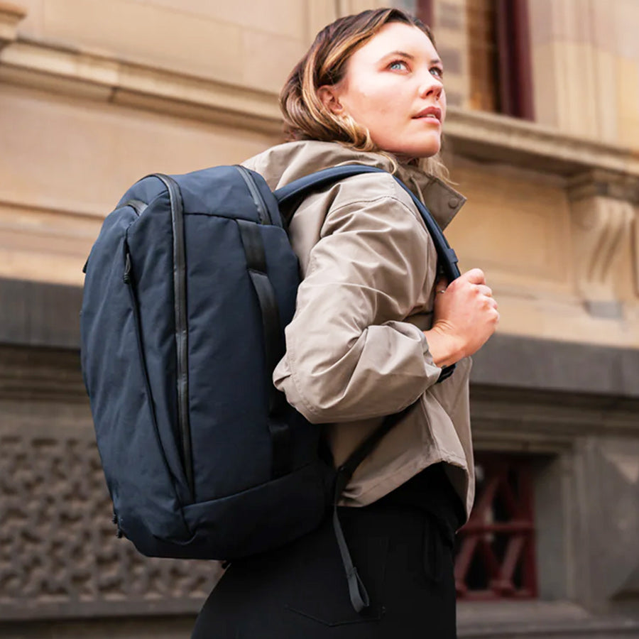 Traverse Backpack 30L - Axoflux Moonlight Blue