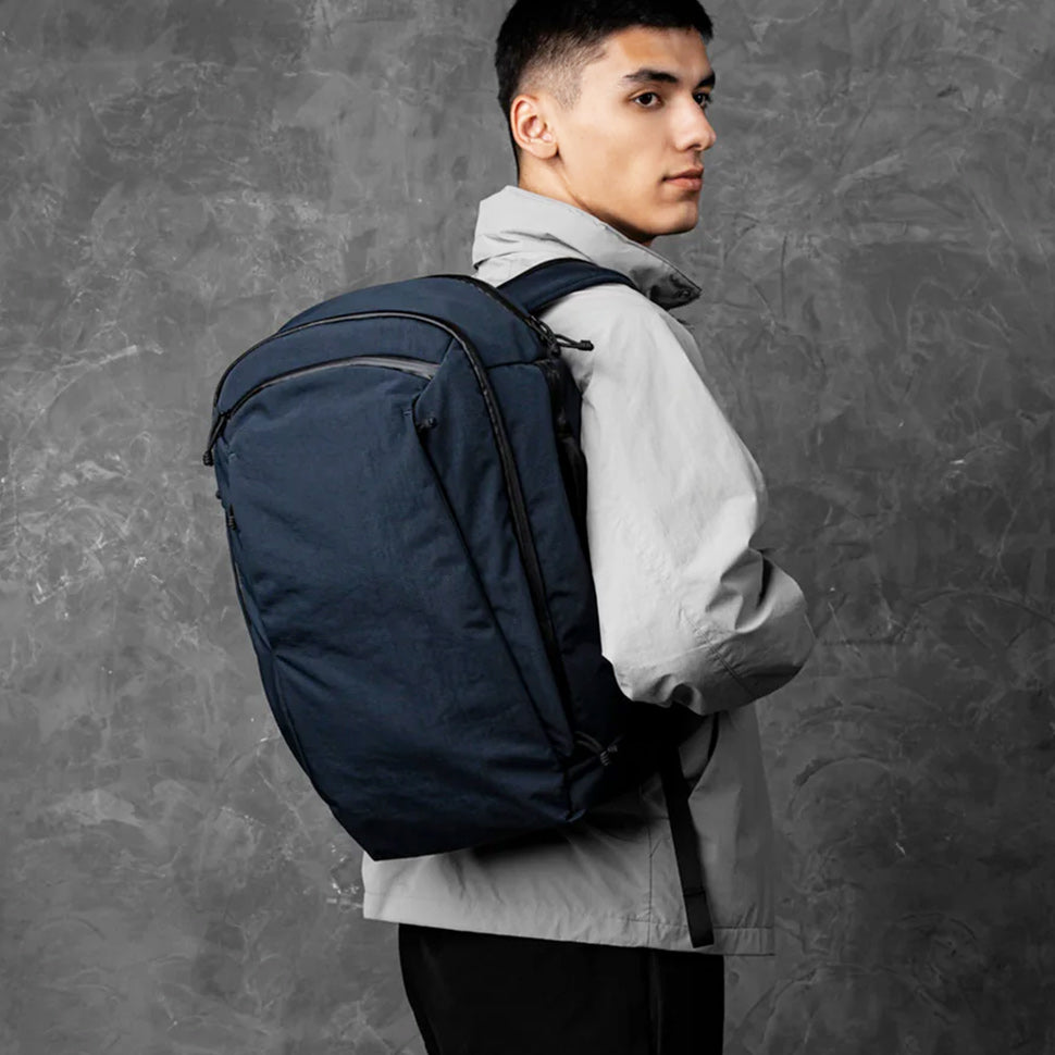 Traverse Backpack 30L - Axoflux Moonlight Blue