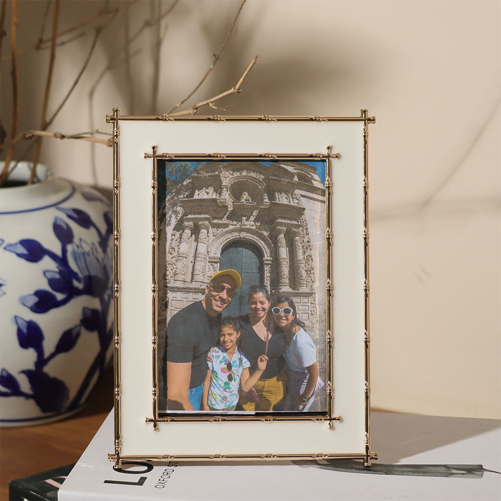 Tress Photo Frame Medium - White Gold