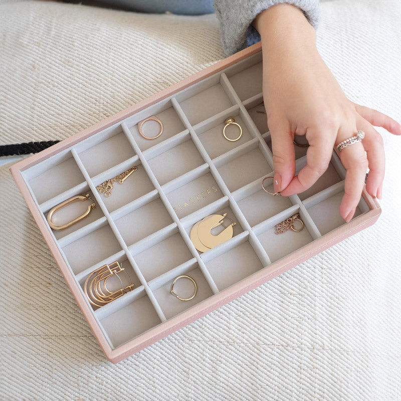 Trinkets Layer Medium - Blush Pink