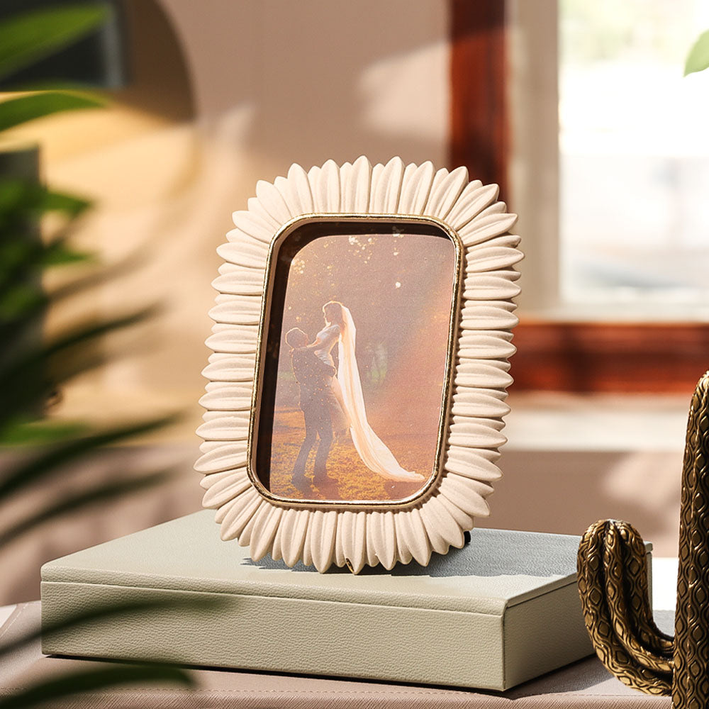 Tropicale Photo Frame Medium - Ivory Gold