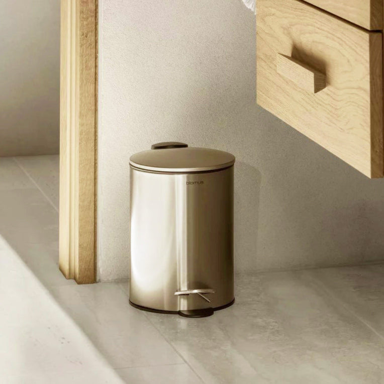 Tubo Pedal Bin Small - Brushed Brass
