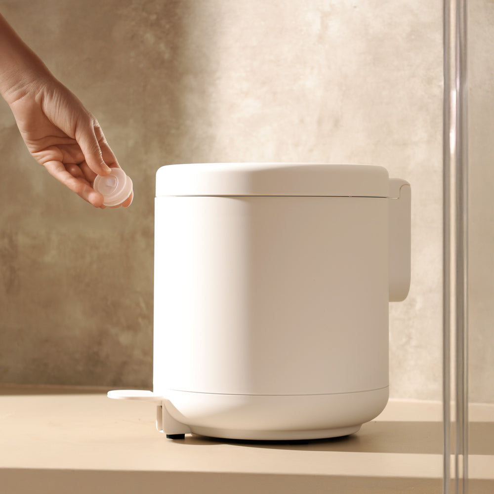 Ume Pedal Bin 4L - White