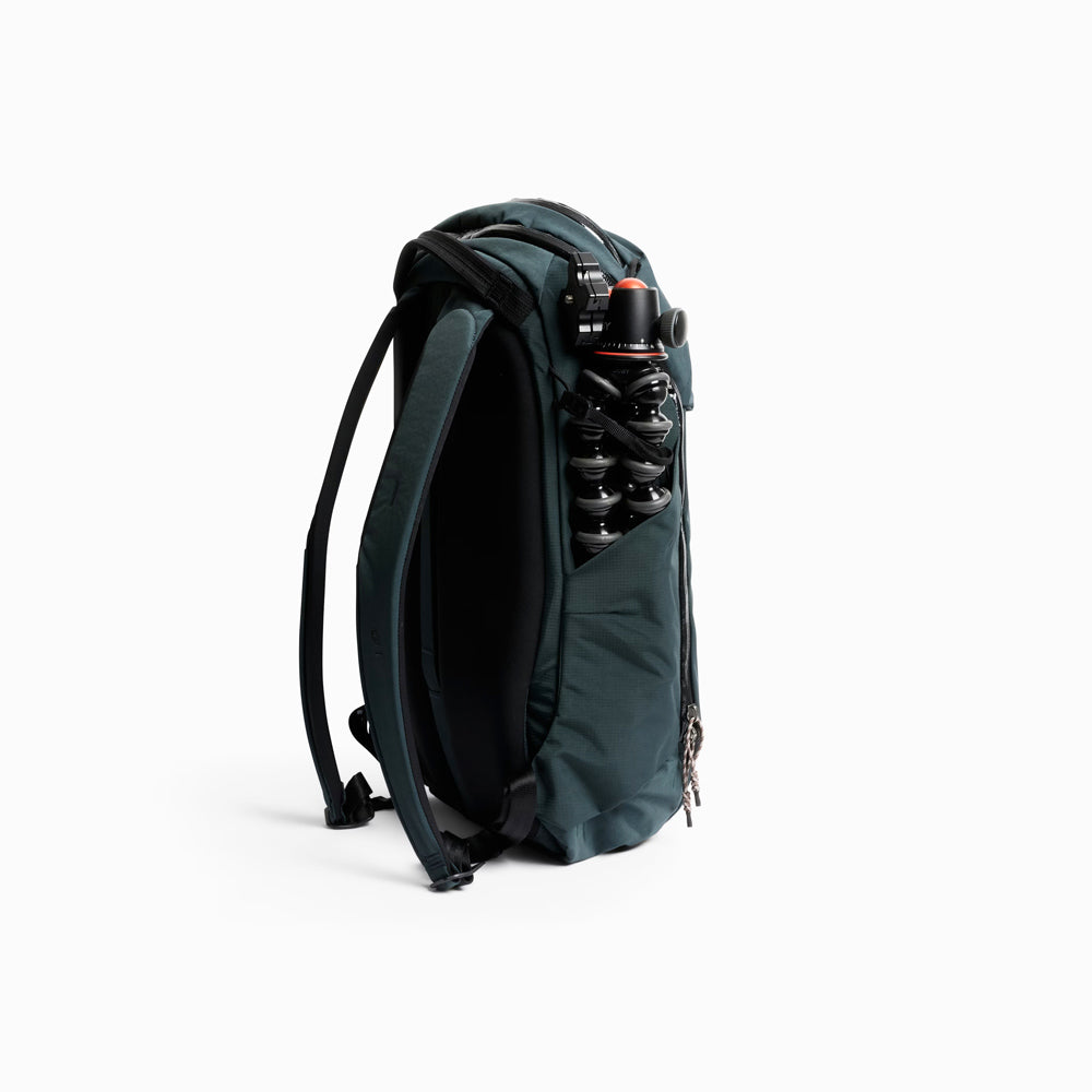 ベルロイ Venture Ready Pack 20L DeepOcean Bellroy Venture Ready Pack 20L - Deep Ocean
