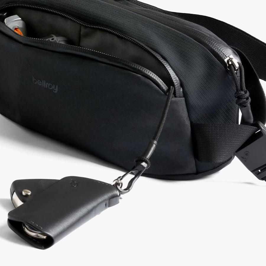 Venture Ready Sling 2.5L - Black