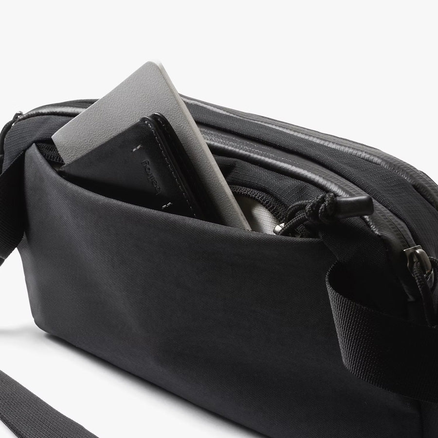 Venture Ready Sling 2.5L - Black