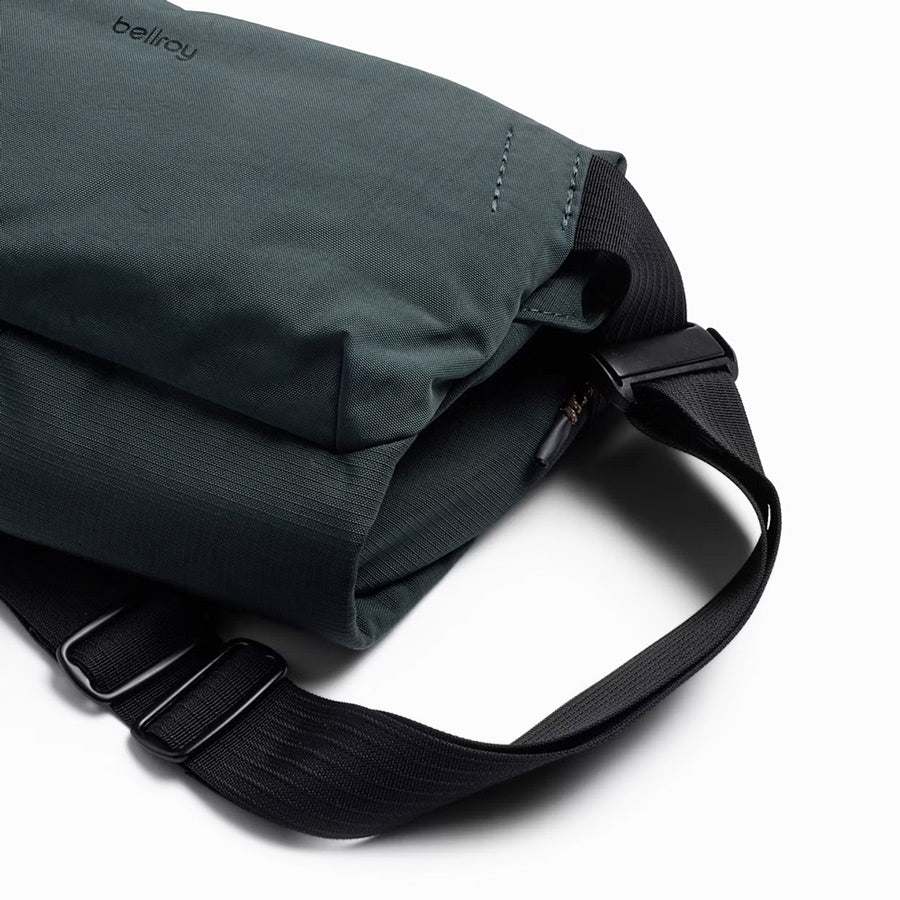 Venture Sling Bag 6L - Deep Ocean