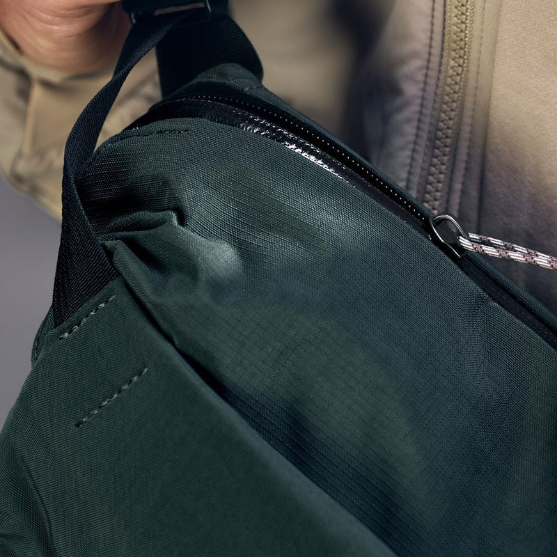 Venture Sling Bag 9L - Deep Ocean