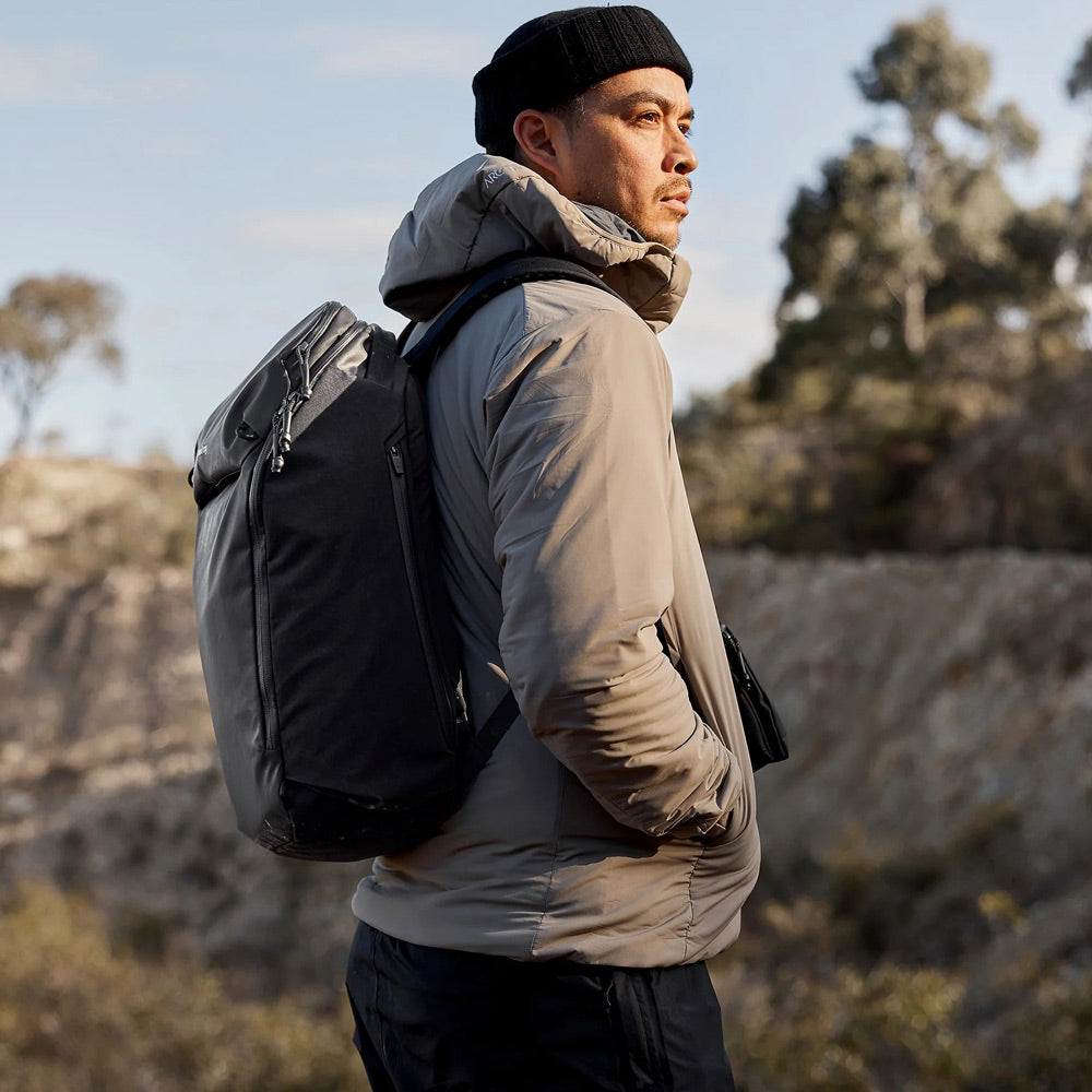 Bellroy Venture Travel Pack 26L - Jet Black Bellroy Venture Travel Pack 26L - Jet Black