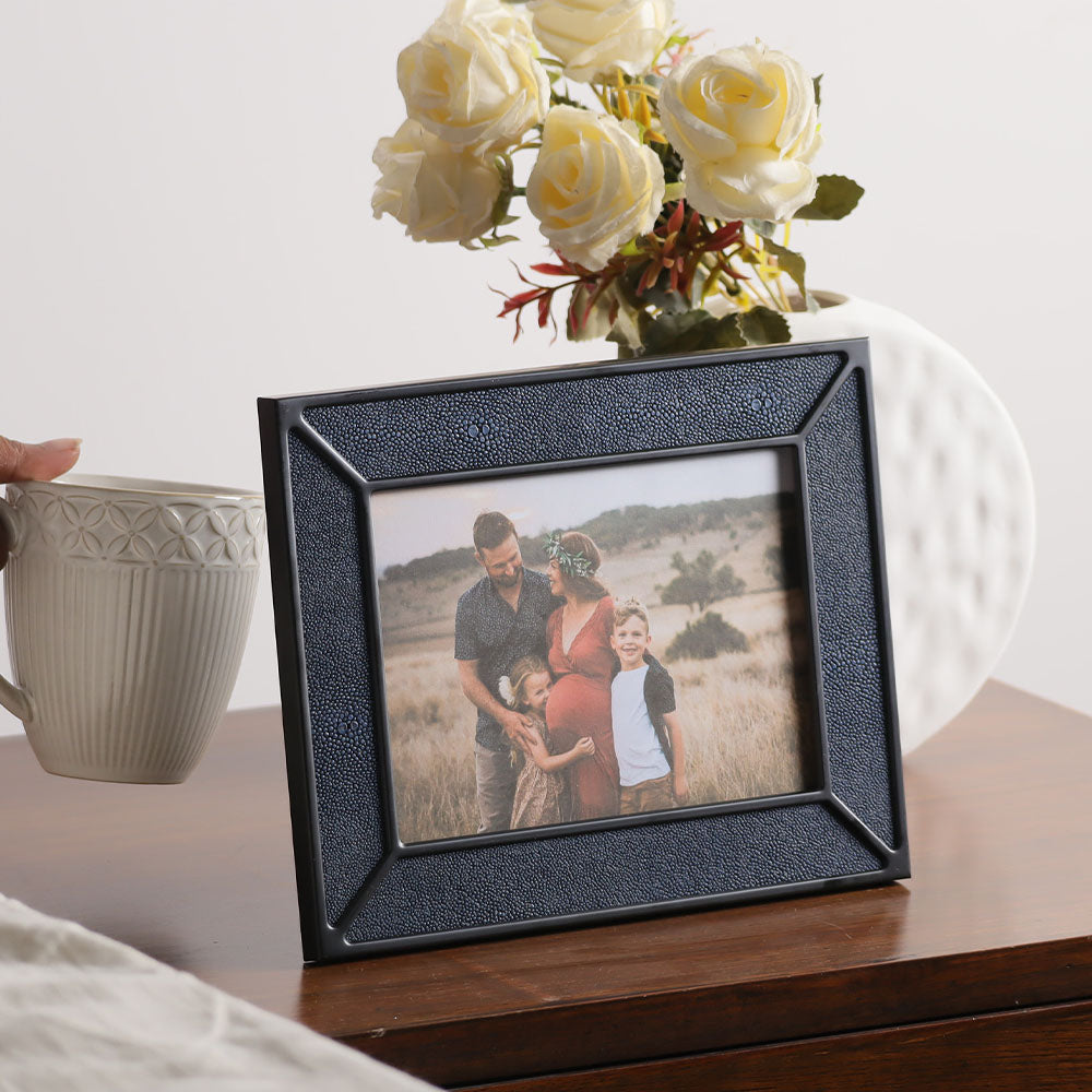 Vera Photo Frame Large - Blue Black