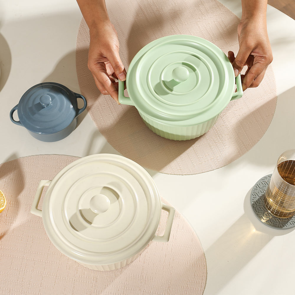 Vida Ceramic Fluted Serving Pot with Lid - Cream