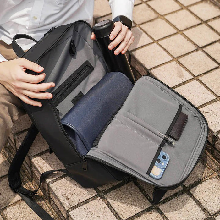 Vista Waterproof Backpack Pro 18L - Black