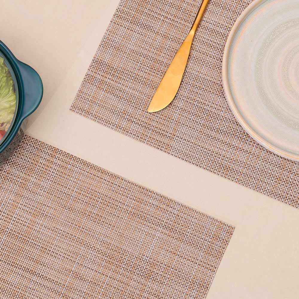 Trellis Mesh Rectangular Placemats, Set of 4 - Sand