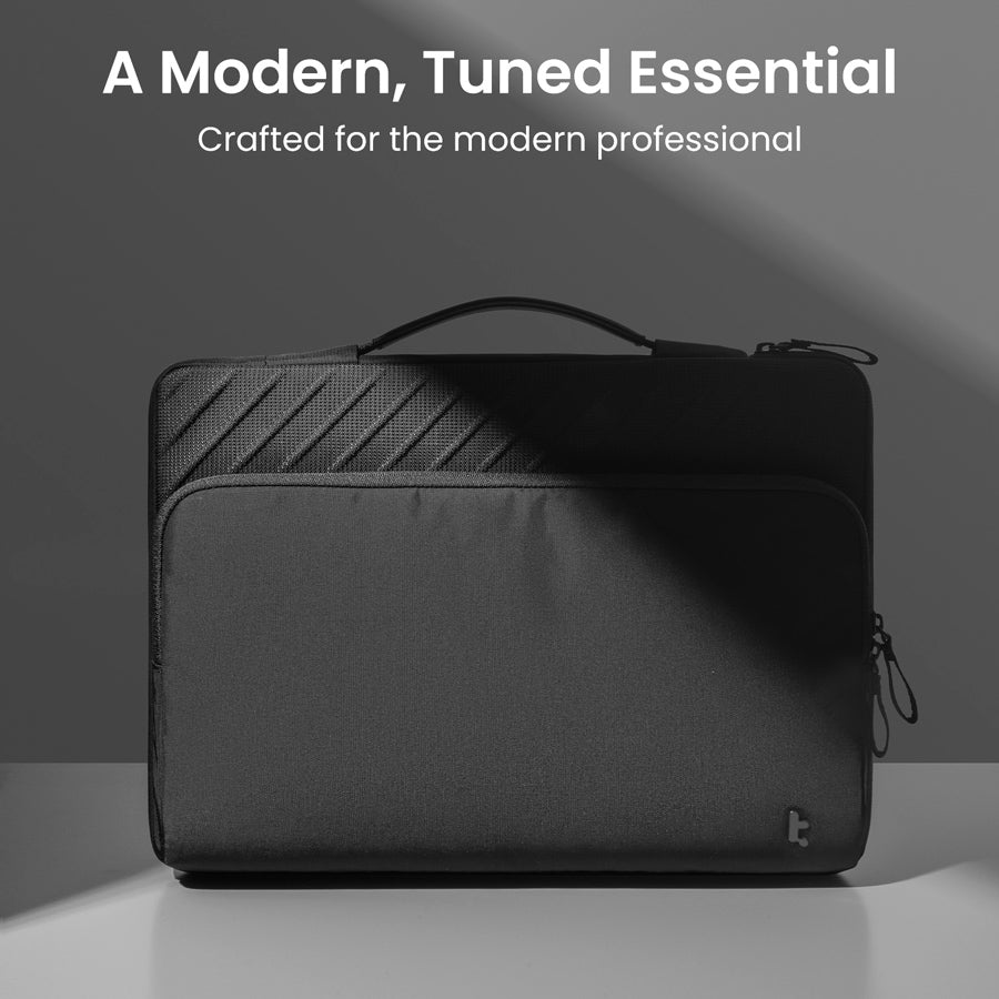 Voyage A24 Laptop Briefcase - Black 14 Inch