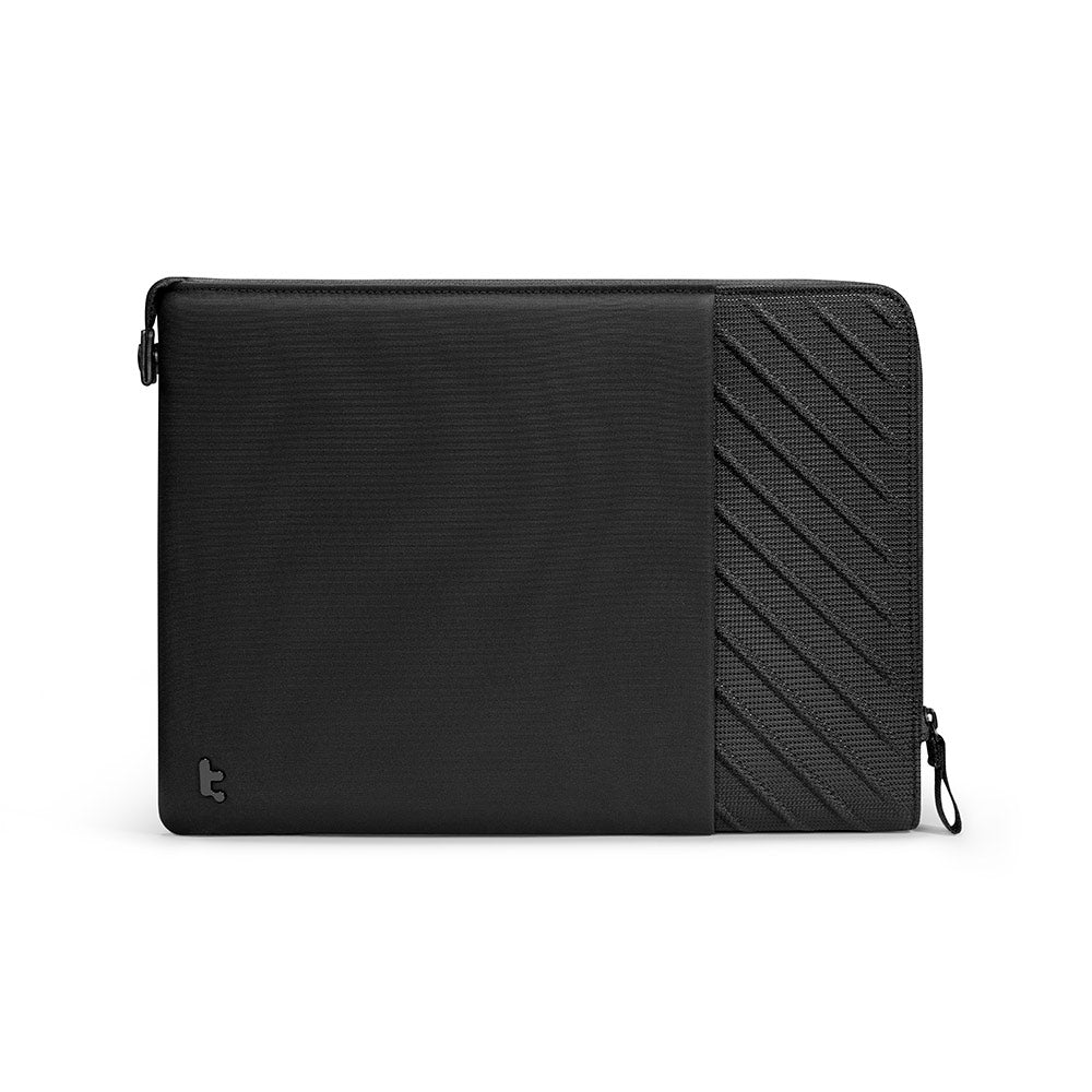 Voyage Laptop Sleeve - Black 16 Inch