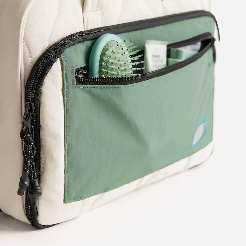 Walker Hanging Travel Toiletry Bag - Celadon