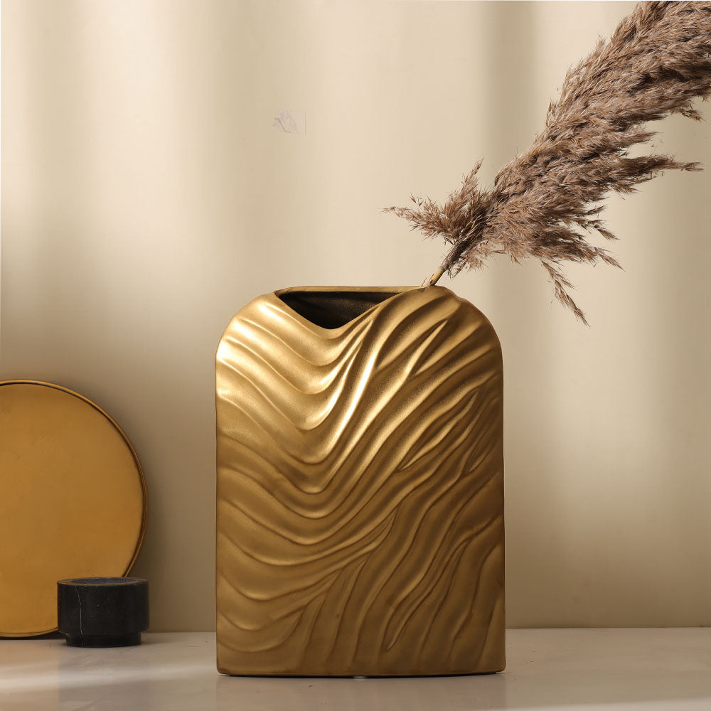 Waves Ceramic Vase - Gold