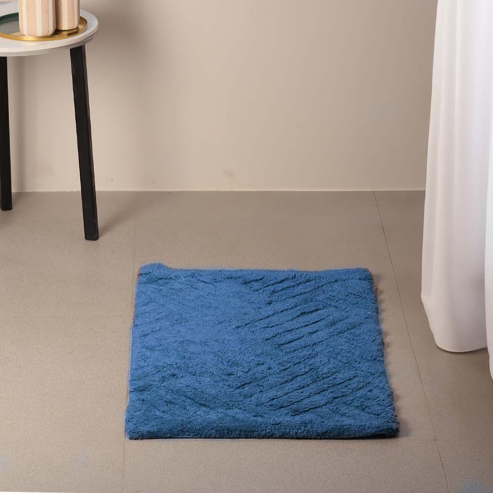 Willow Herringbone Tufted Bathmat - Azure Blue