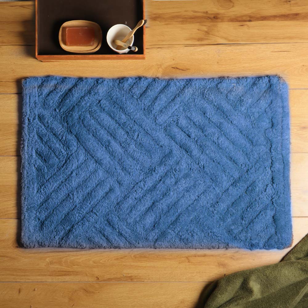 Willow Herringbone Tufted Bathmat - Azure Blue