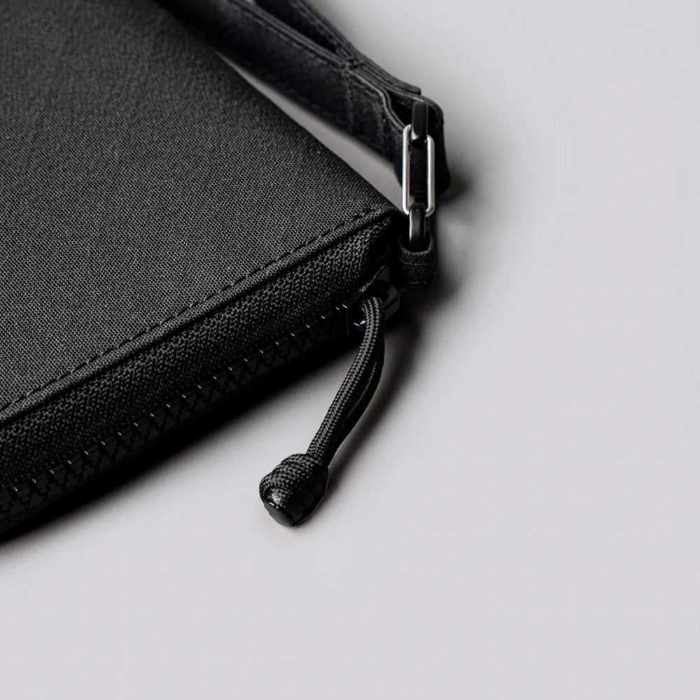 Zip Passport Wallet - Axogrid Black