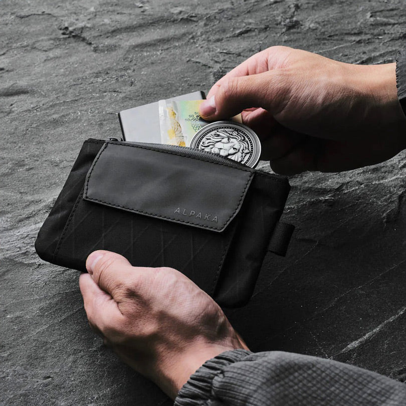 Alpaka Zip Pouch Coin - Black VX21