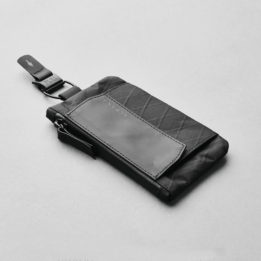 Alpaka Zip Pouch Coin - Black VX21
