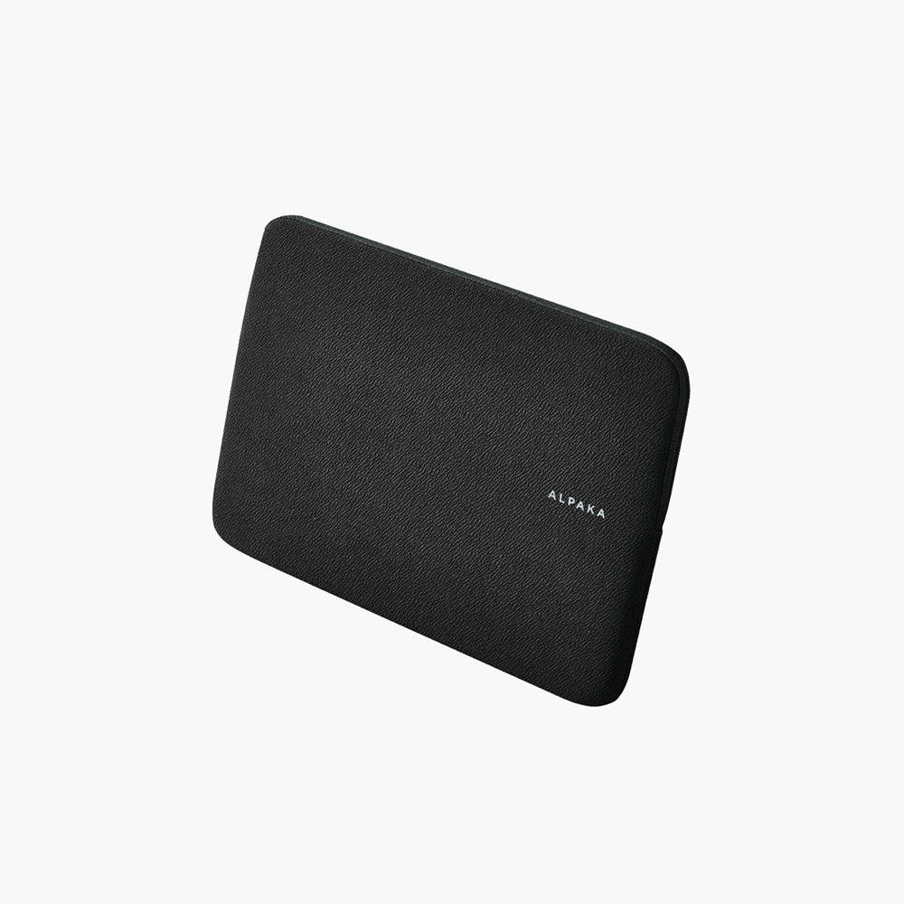 Alpaka Slim Laptop Sleeve - Black 14 Inch