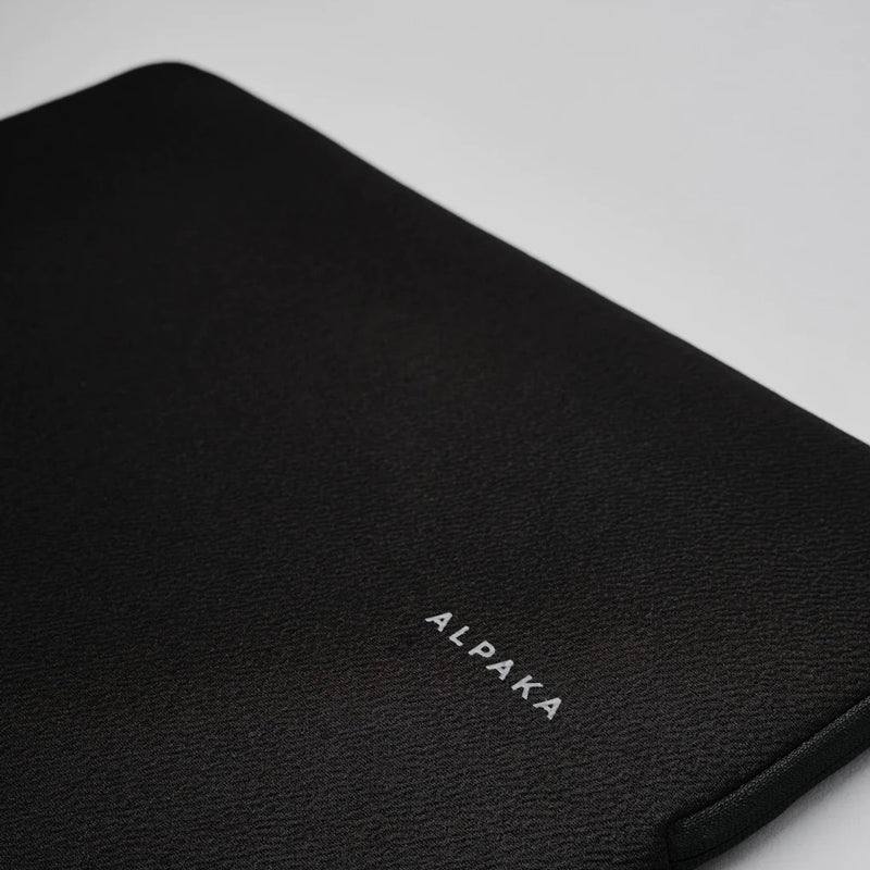 Alpaka Slim Laptop Sleeve - Black 14 Inch