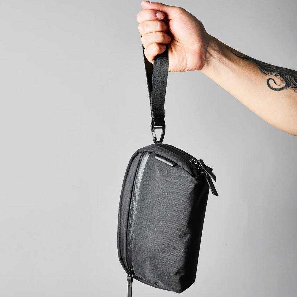 Alpaka Toiletry Bag - Axoflux Black