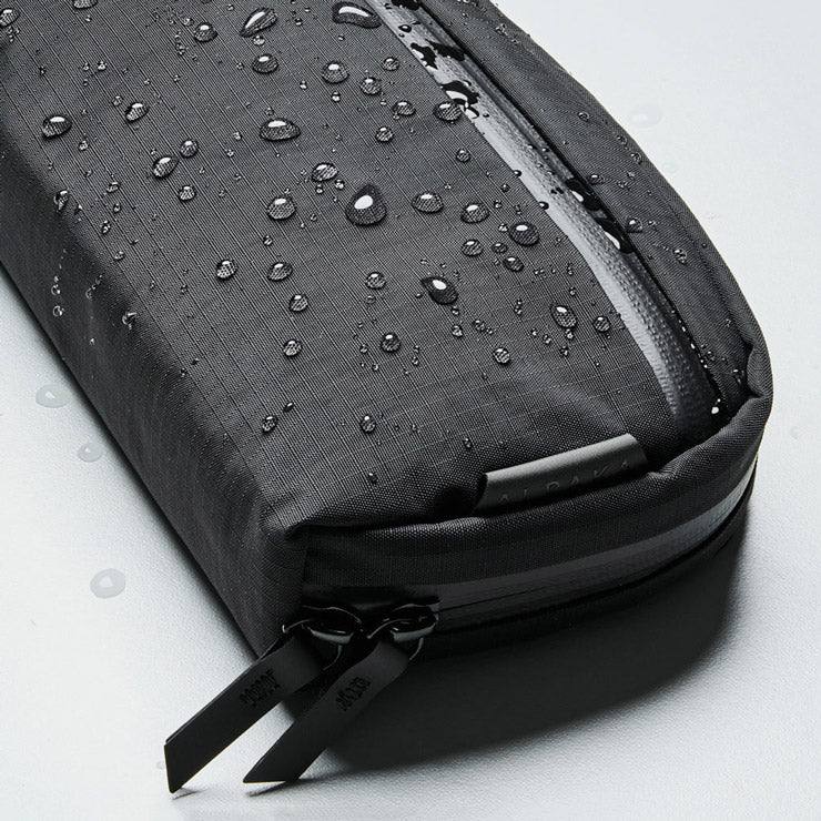 Alpaka Toiletry Bag - Axoflux Black