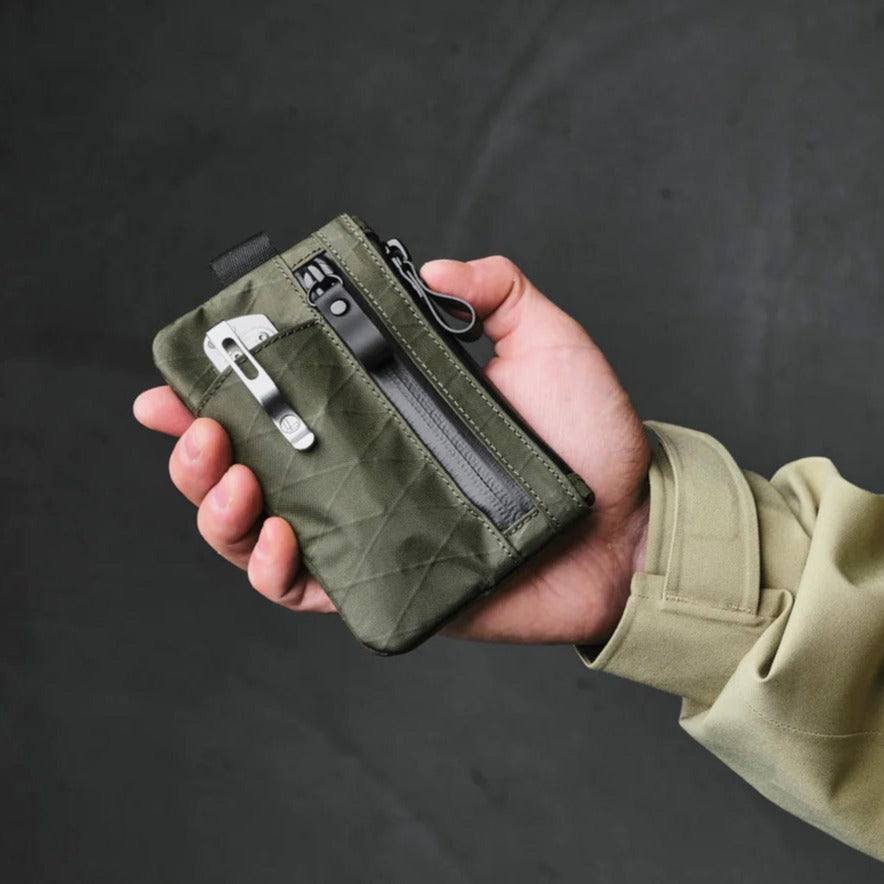 Alpaka Zip Card Holder - Dark Green VX21