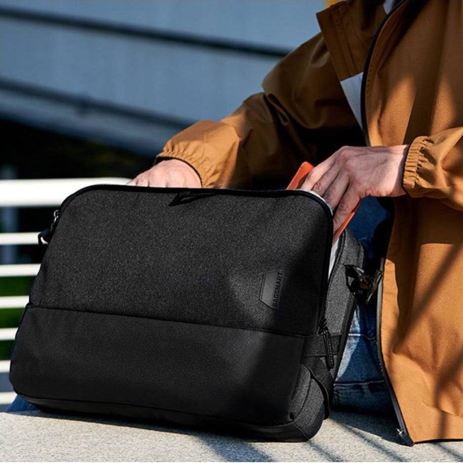 Bagsmart Falco Laptop Bag - Black