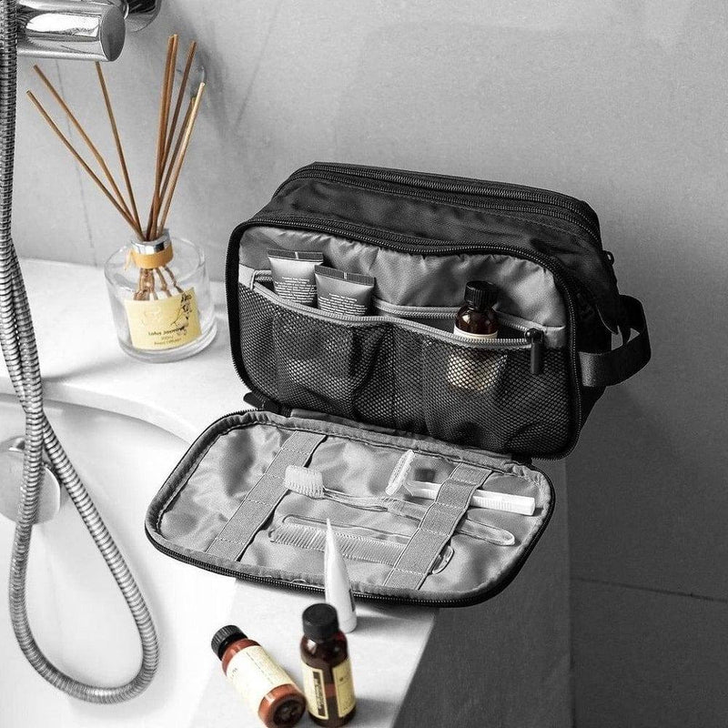 Shop Louis Vuitton Dopp Kit Toilet Pouch (DOPP KIT TOILET POUCH