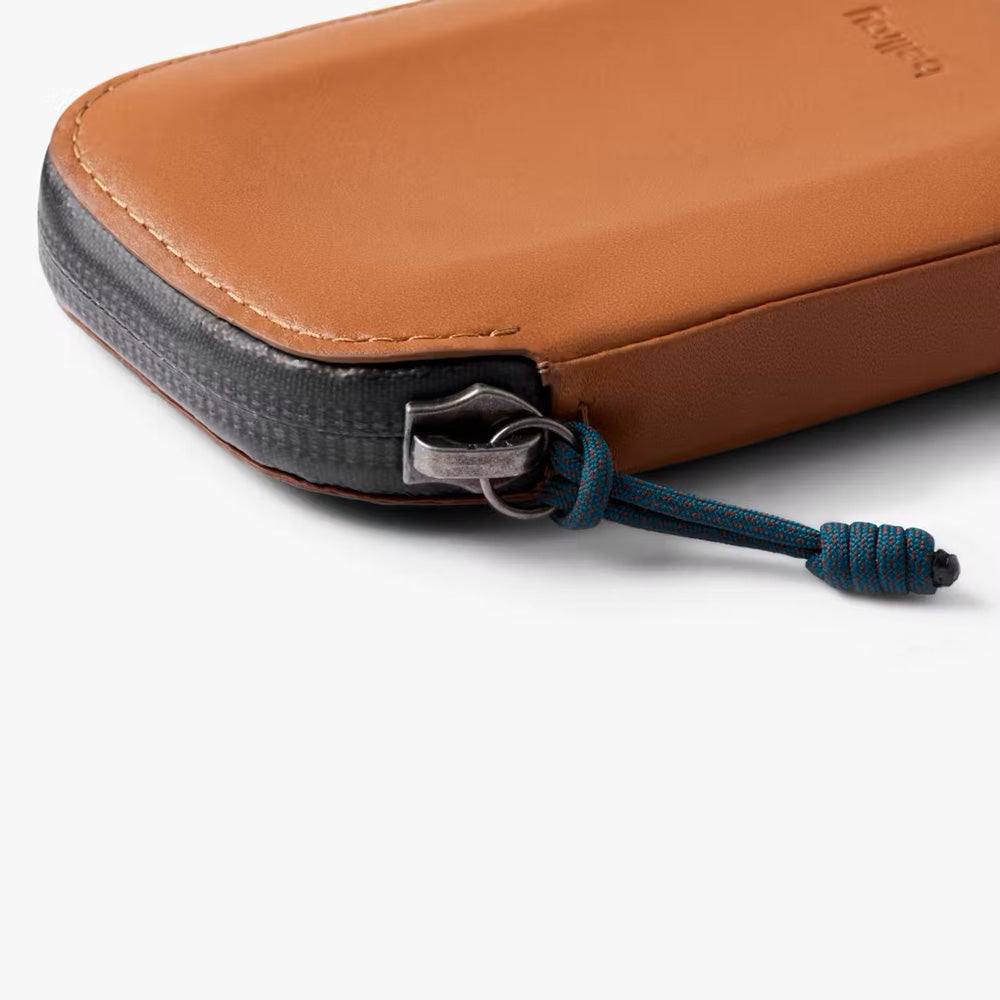 Bellroy All - Conditions Card Pocket - Bronze