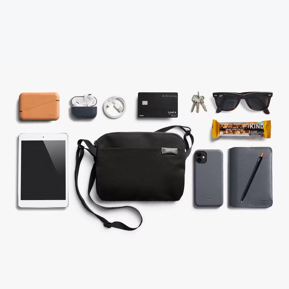 Bellroy City Pouch Plus - Melbourne Black