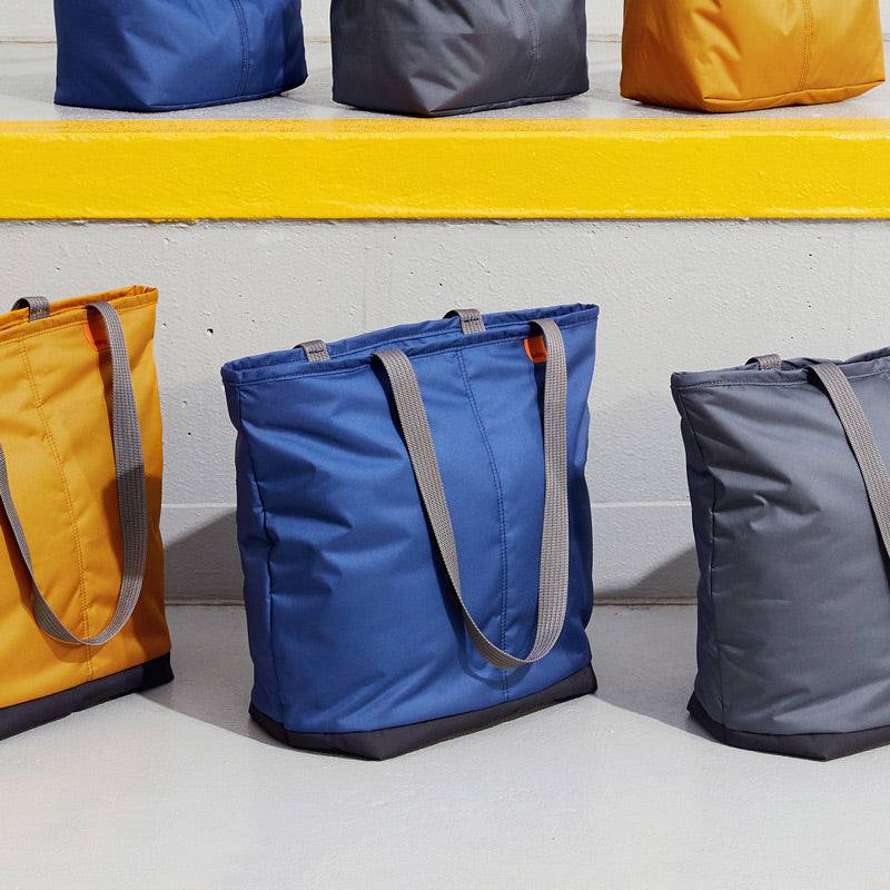 Insulated tote discount