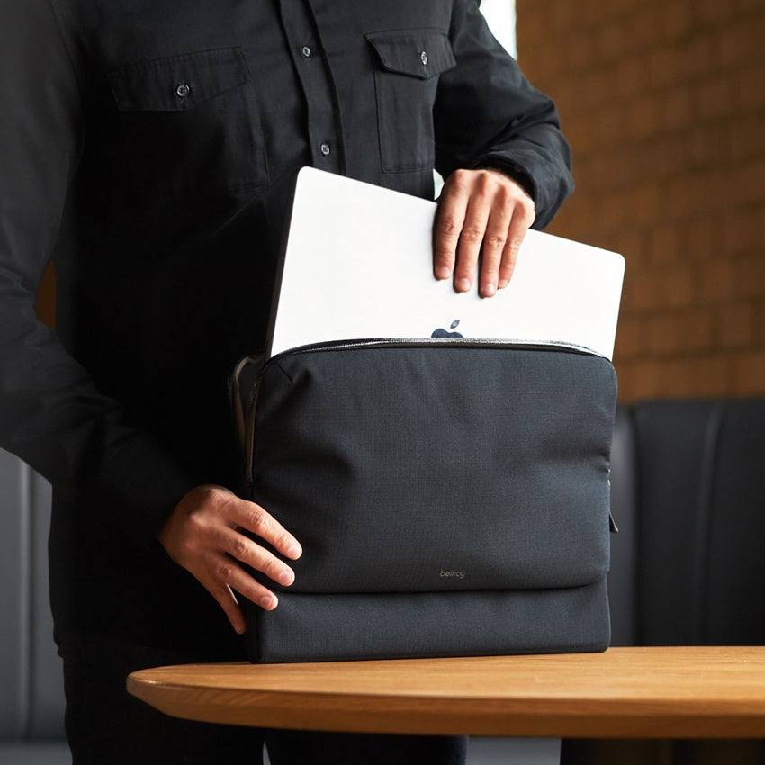 Bellroy Laptop Caddy 14 inch - Black