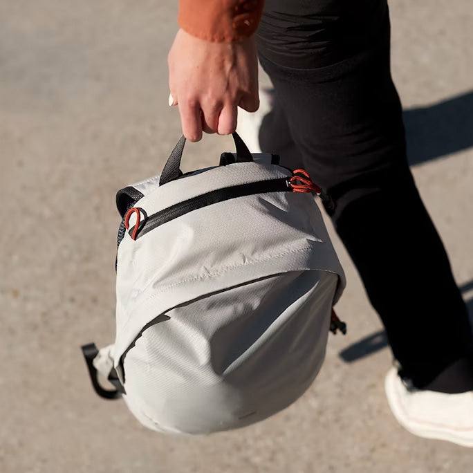 Bellroy Lite Daypack - Chalk