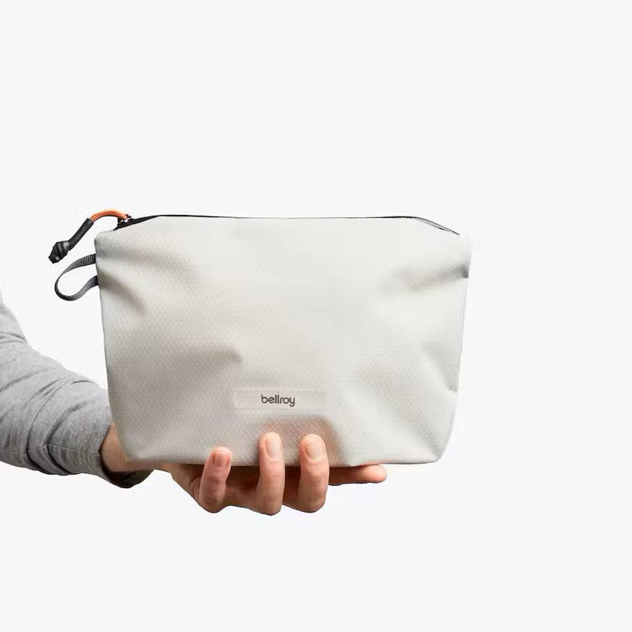Bellroy Lite Pouch Duo - Chalk