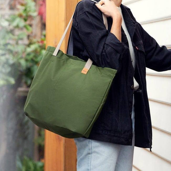 Bellroy Market Tote Bag - Ranger Green – Modern Quests