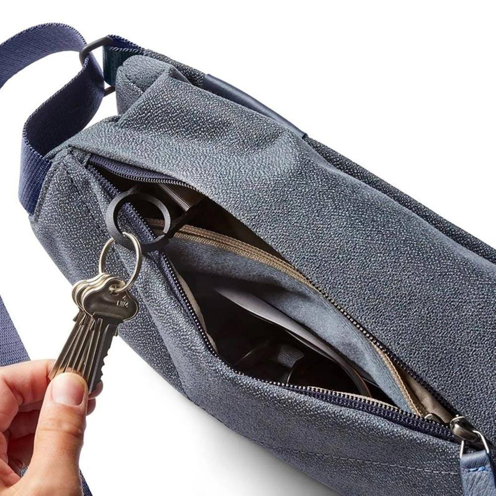 Bellroy Sling Bag 4L - Basalt