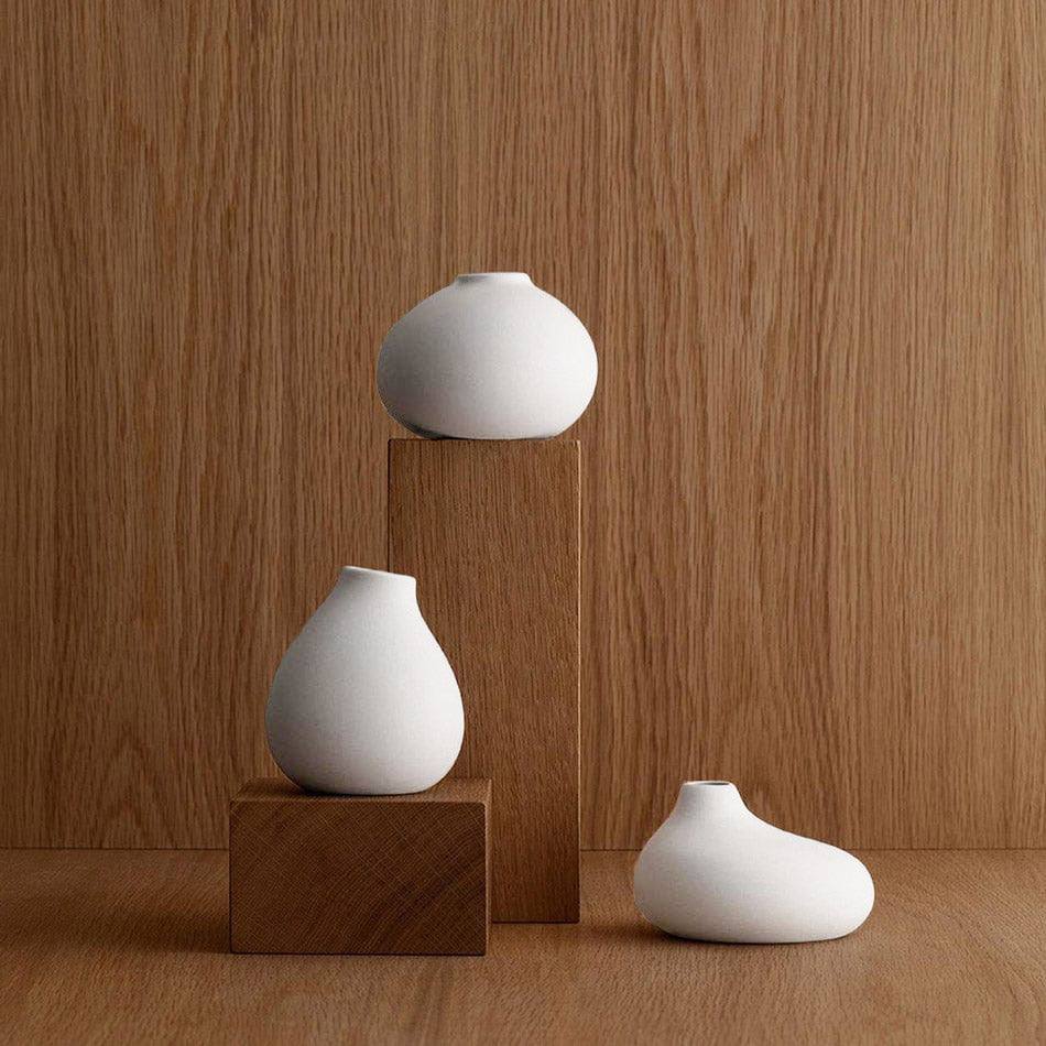 Blomus Germany Nona Porcelain Mini Vases, Set of 3 - White