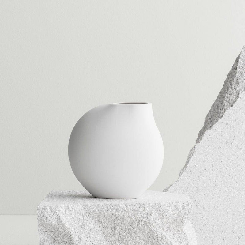 Blomus Germany Nona Porcelain Vase Medium - White