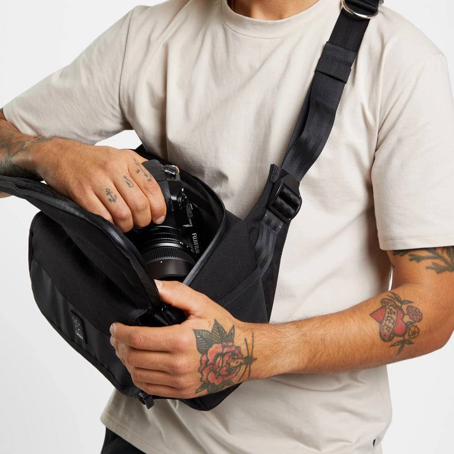 Chrome Industries Niko Camera Sling Bag - Black