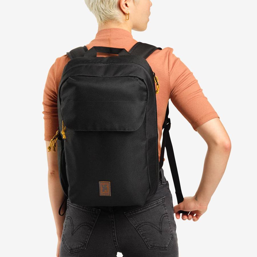 Chrome Industries Ruckas Backpack Medium Black Modern Quests