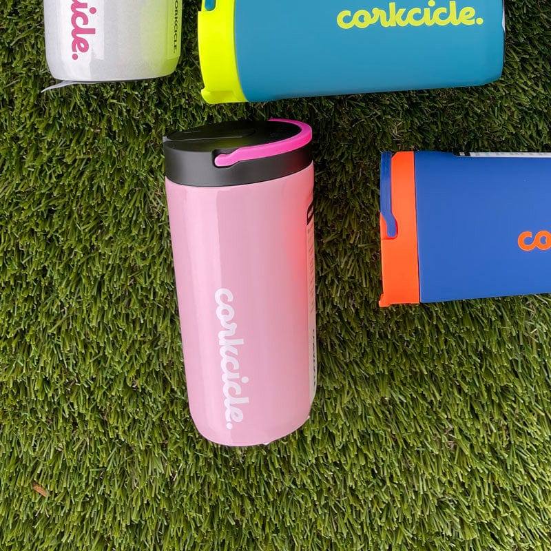 https://www.modernquests.com/cdn/shop/files/corkcicle-usa-kids-insulated-tumbler-350ml-cotton-candy-pink-5.jpg?v=1690050226