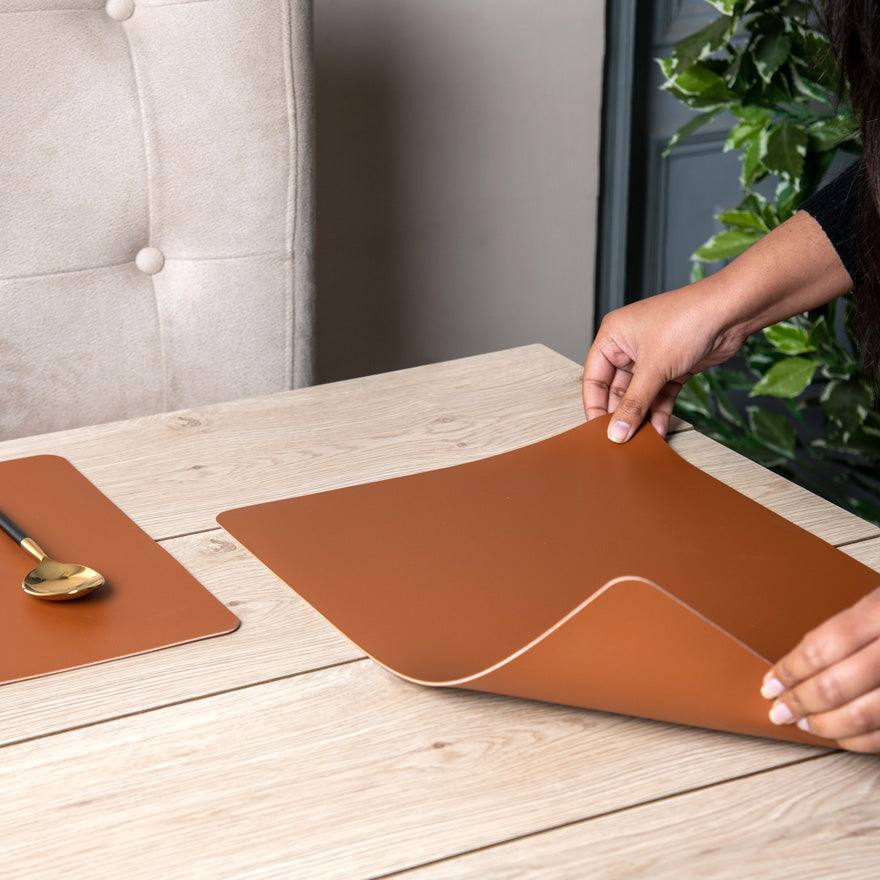 Enhabit Phylo Rectangular Placemats, Set of 6 - Dark Brown